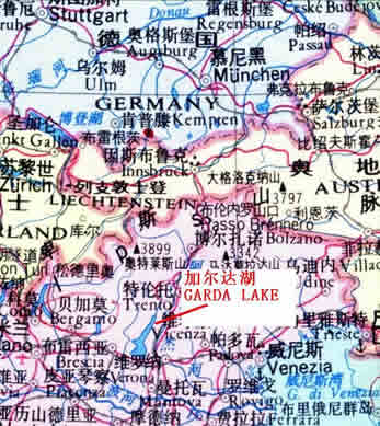 the position of Garda lake. It is between Milano and Venezia. South is the historic famous city Verona. The Munchen