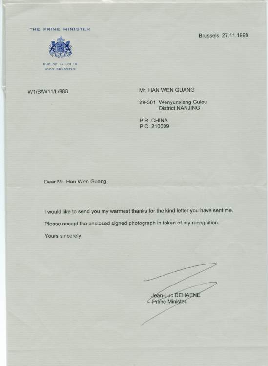 Autographed postcard by Belgium Premier JEAN-LUC DEHAENE